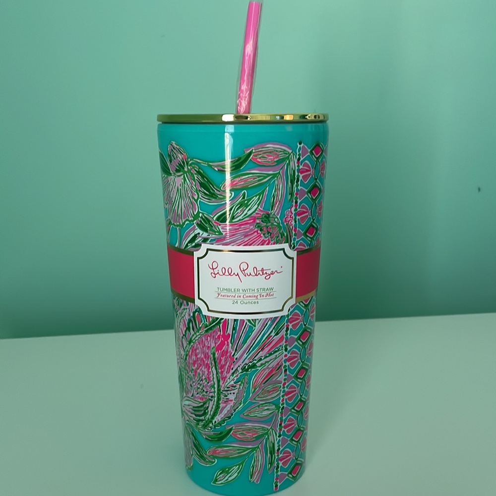 NWT Lilly Pulitzer tumbler